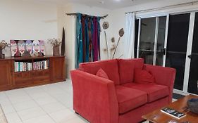 Cosy Home In Yandina